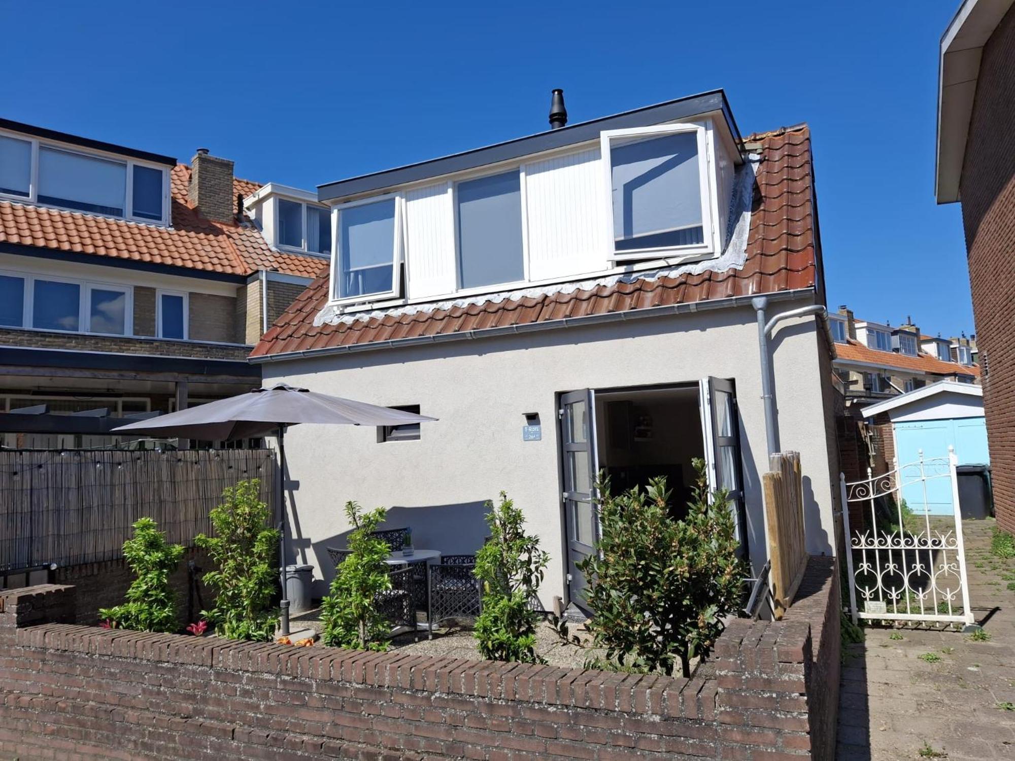 T-Rots, Prachtig Zomerhuis Noordwijk Kültér fotó
